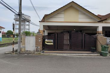 THE RADIANCE @ INDERA MAHKOTA 3