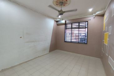 THE RADIANCE @ INDERA MAHKOTA 3