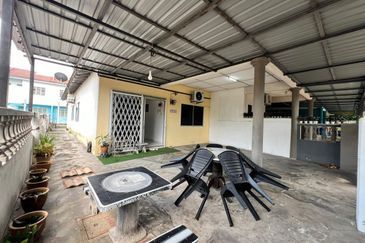 TAMAN SEBERANG BALOK