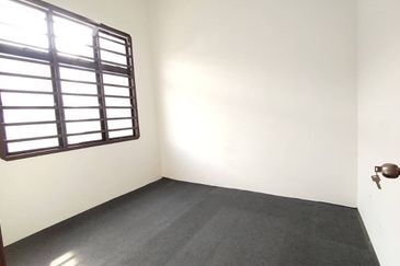 TAMAN ALOR ARA DAHLIA (P/LOT 435)