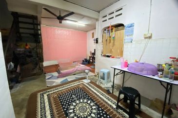 Taman Cenderawasih Indah