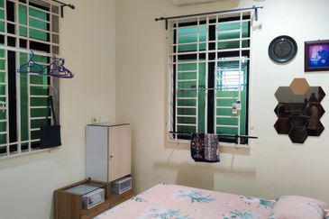 SEMI-D SETINGKAT - KG. GONG KUIN, KUALA NERUS, TERENGGANU