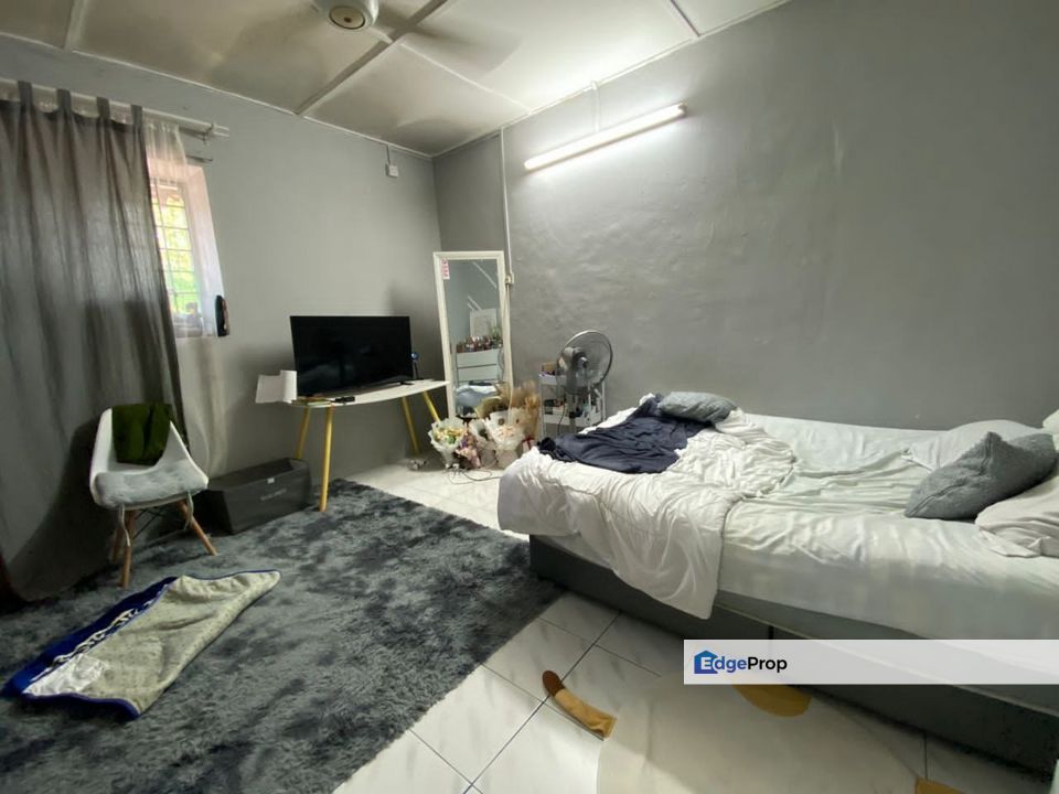 TERES 2 TINGKAT DI INDERA MAHKOTA 2, KUANTAN, Pahang, Kuantan