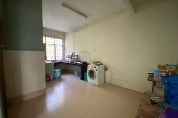 PERKAMPUNGAN SEMAMBU BARU