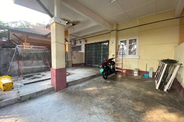 PERKAMPUNGAN SEMAMBU BARU