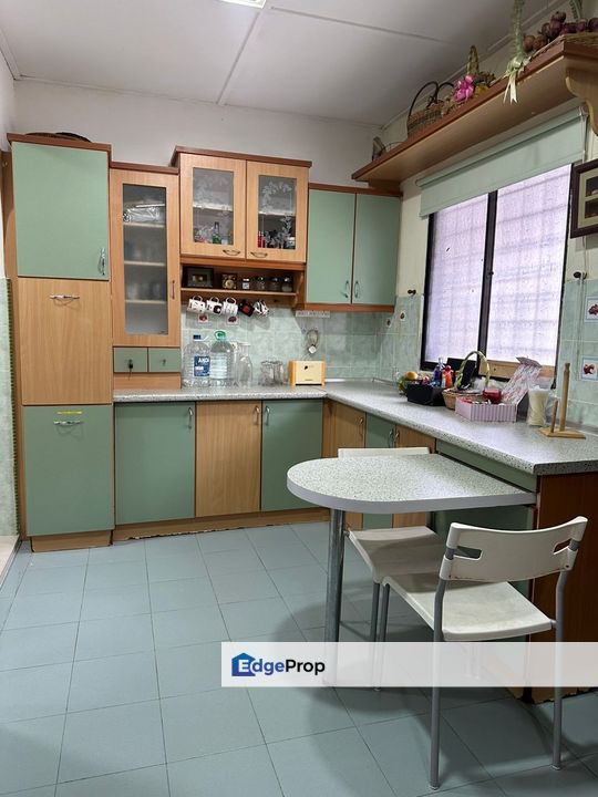 RUMAH TERES 2 TINGKAT DI INDERA MAHKOTA 2 KUANTAN, Pahang, Kuantan