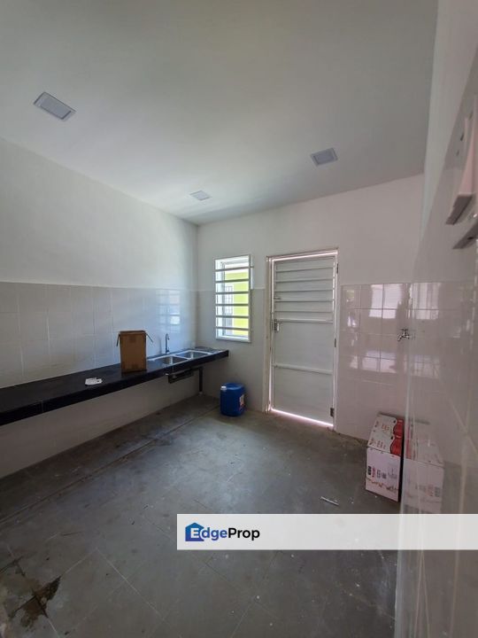 ENDLOT TERES 2 TINGKAT TAMAN TAS KUANTAN, Pahang, Kuantan