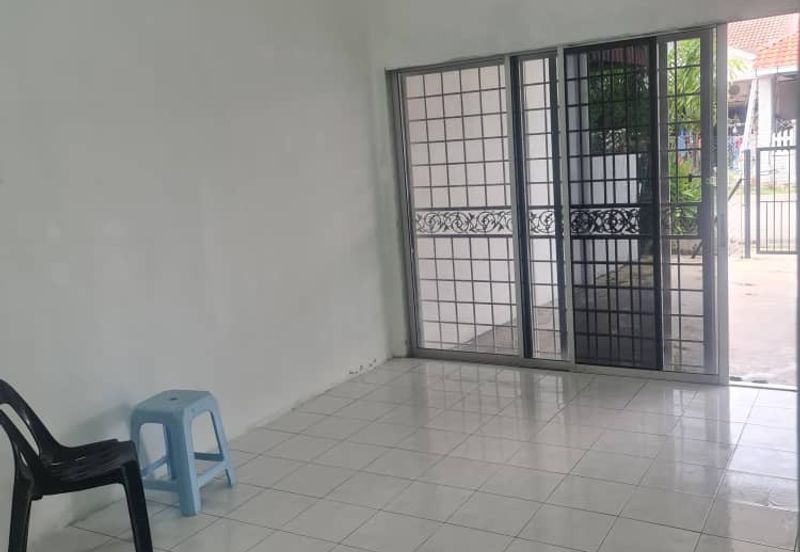 TAMAN PANDAN AMAN PECAHAN LOT 40619