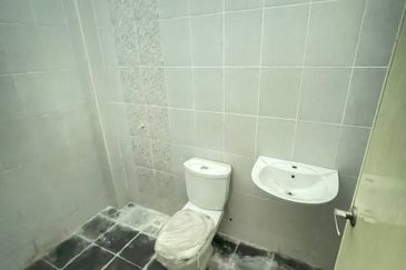 Kampung Sungai Deraka