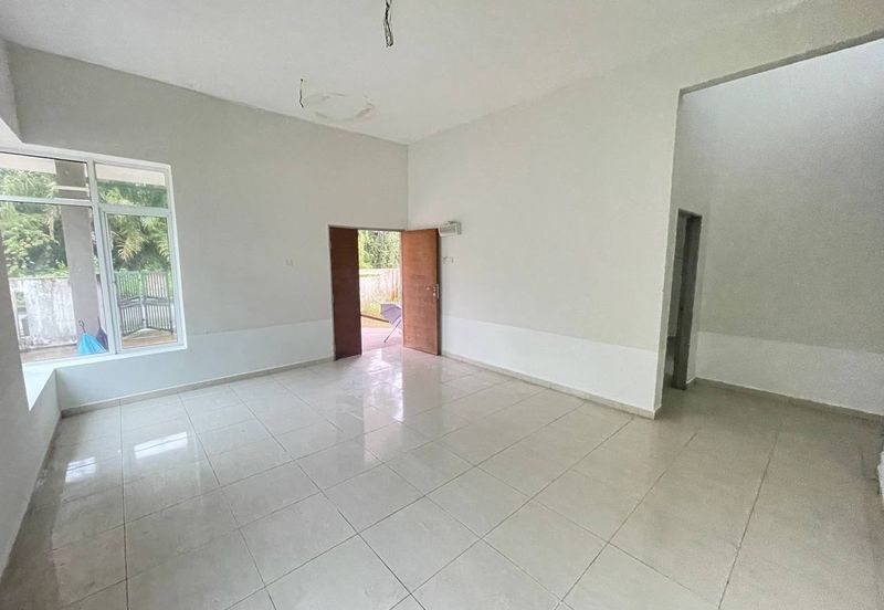 Kampung Sungai Deraka