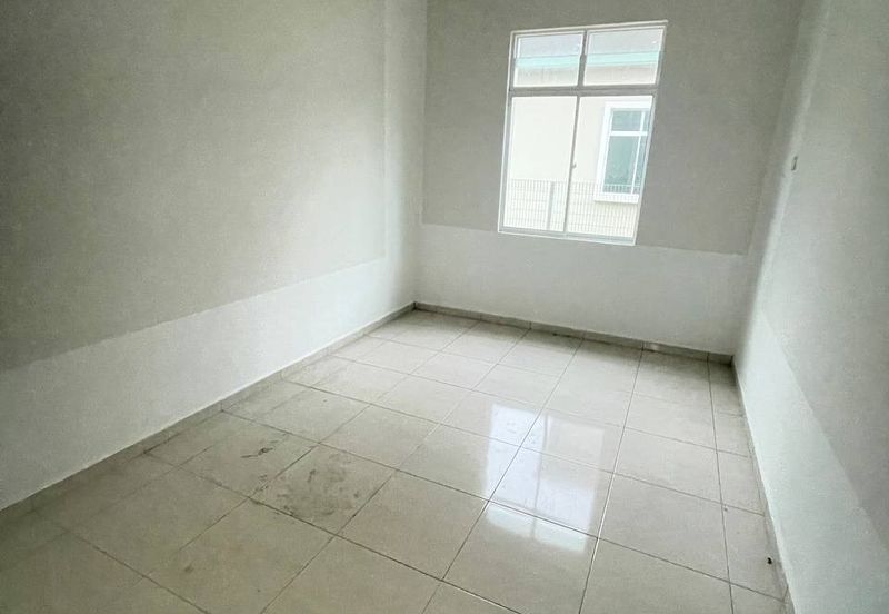 Kampung Sungai Deraka