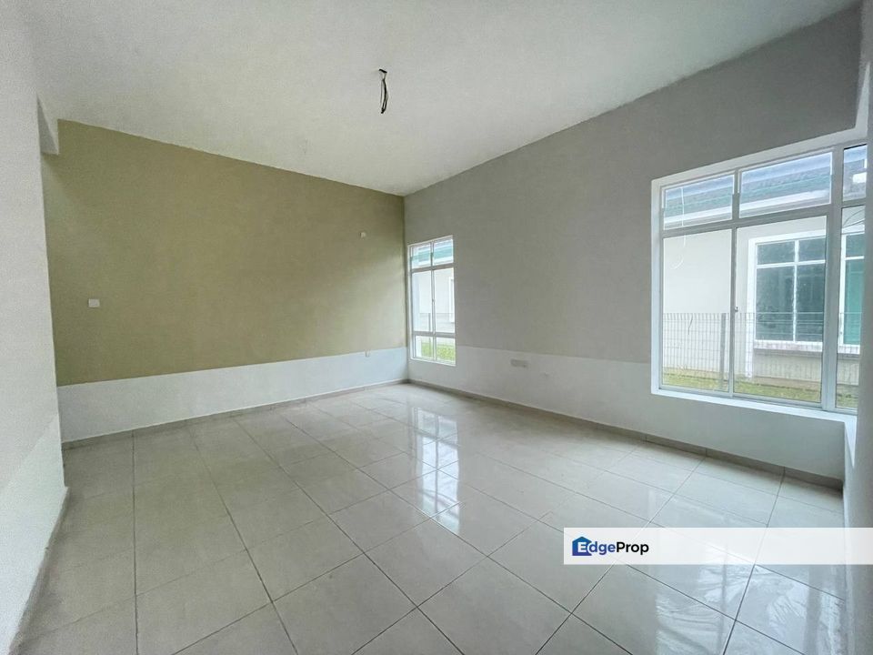 SEMI-D JALAN SUNGAI DERAKA 2 TANJUNG LUMPUR, KUANTAN, Pahang, Kuantan