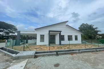 SUNGAI KARANG DARAT I