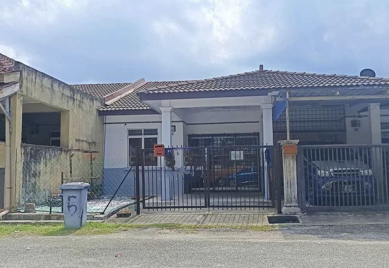 Taman Seri Mahkota Aman