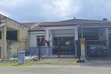 Taman Seri Mahkota Aman