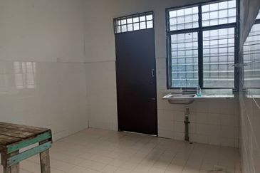 Taman Seri Mahkota Aman