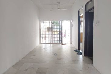 Taman Seri Mahkota Aman