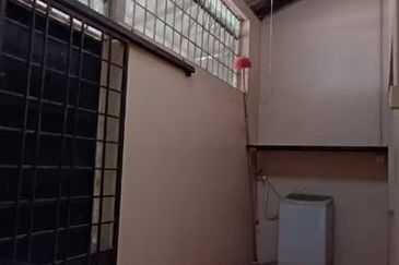 SUNGAI KARANG DARAT I