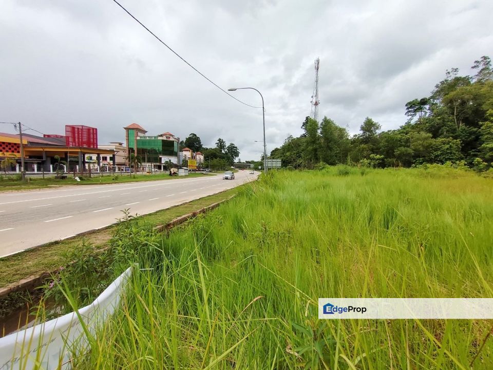 Tanah Lot Kedai di Simpang Durian Mentangau, Dungun Untuk Dijual, Terengganu, Dungun