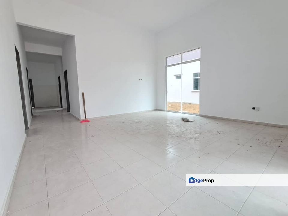 Rumah Berkembar Setingkat Taman Jambu Makmur, Peramu Pekan., Pahang, Pekan