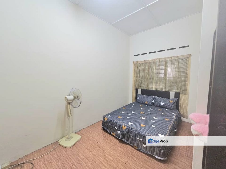 Teres - Taman Ketapang Mawar, Pekan Pahang Untuk Dijual, Pahang, Pekan