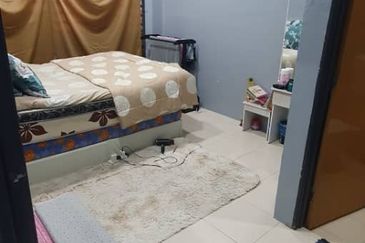 TAMAN MUTIARA SEMANTAN