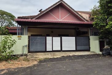 Taman Pelindung Maju 1