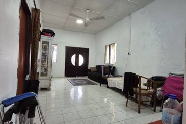 Taman Pelindung Maju 1