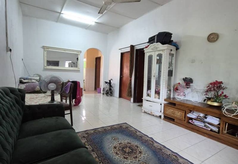 Taman Pelindung Maju 1