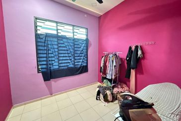 PERKAMPUNGAN SRI MAHKOTA AMAN