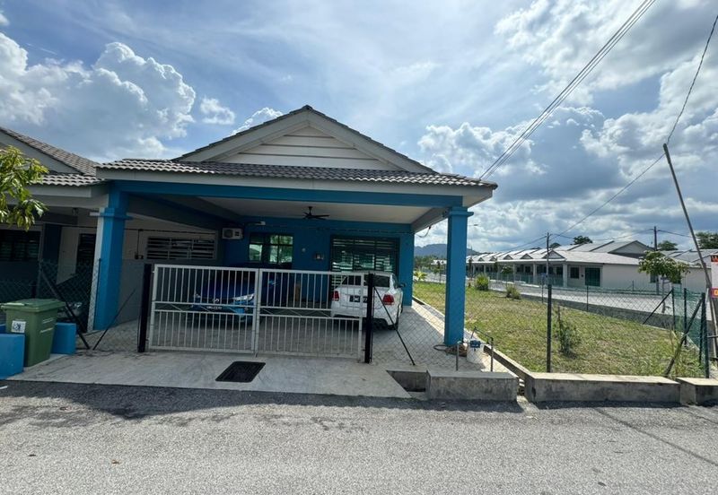 PERKAMPUNGAN SRI MAHKOTA AMAN