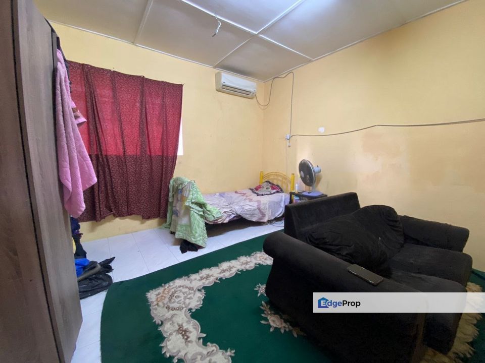 TERES DUA TINGKAT INDERA MAHKOTA 2 KUANTAN, Pahang, Kuantan