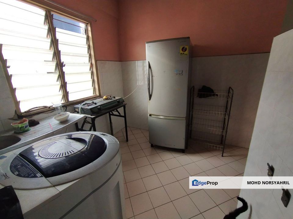 Good investment flat PKNS Sek 7 near uitm, Selangor, Shah Alam