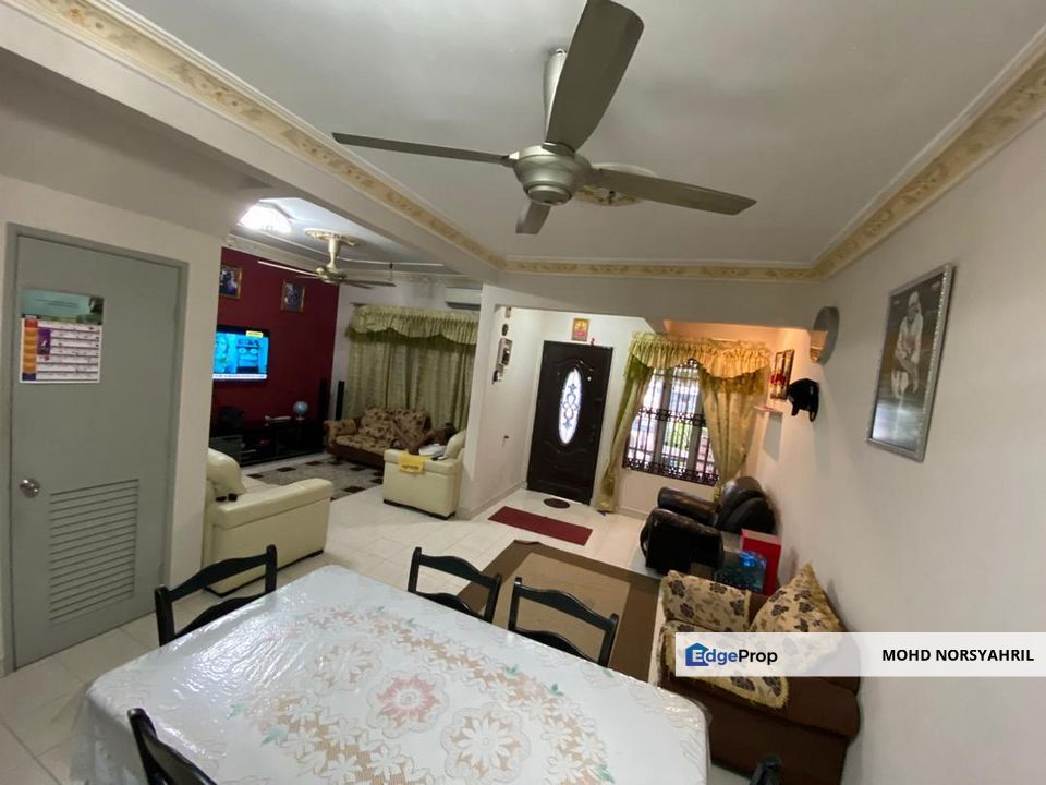 Nice&well kept 2 storey tarrace U12 Shah Alam, Selangor, Shah Alam