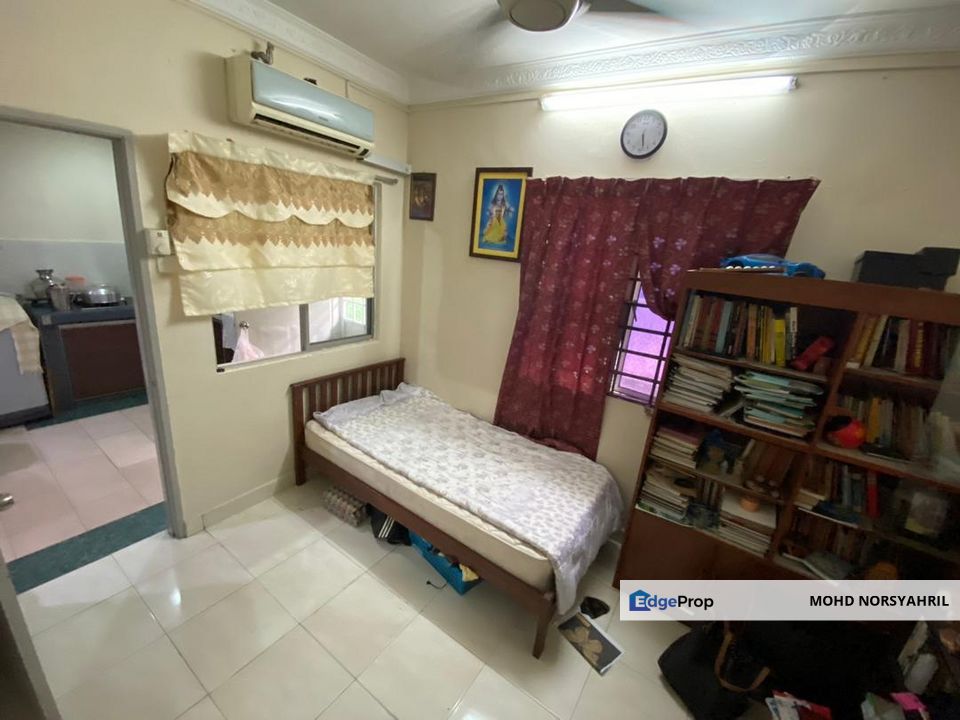 Nice&well kept 2 storey tarrace U12 Shah Alam, Selangor, Shah Alam