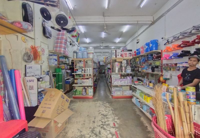 TTDI Adina Shop Office