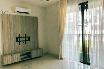 Nice 3 Storey Semi D Aleya Bukit Jelutong,Shah Alam