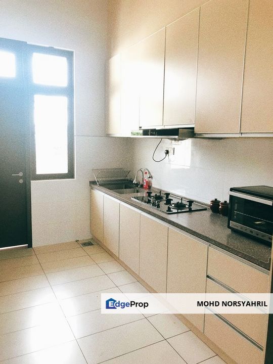 Nice 3 Storey Semi D Aleya Bukit Jelutong,Shah Alam, Selangor, Bukit Jelutong