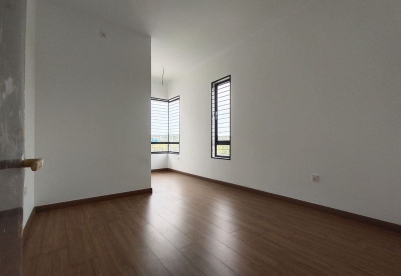 Elmina Green Three @ City of Elmina