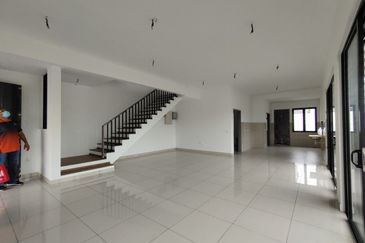 Elmina Green Three @ City of Elmina