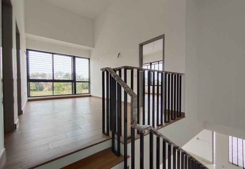 Elmina Green Three @ City of Elmina