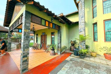 Seksyen 8, Shah Alam