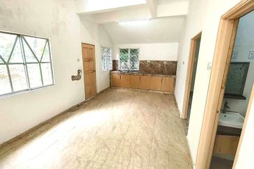 Kota Puteri, Batu Arang