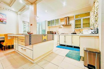 Seksyen 13, Shah Alam