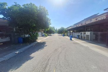 Seksyen 30, Shah Alam