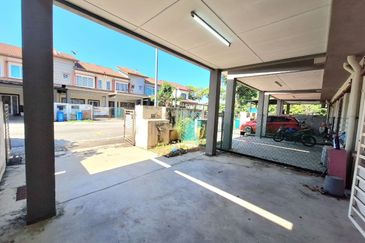 Seksyen 30, Shah Alam