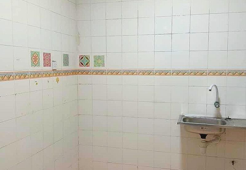 Melati Apartment, Taman Bukit Subang