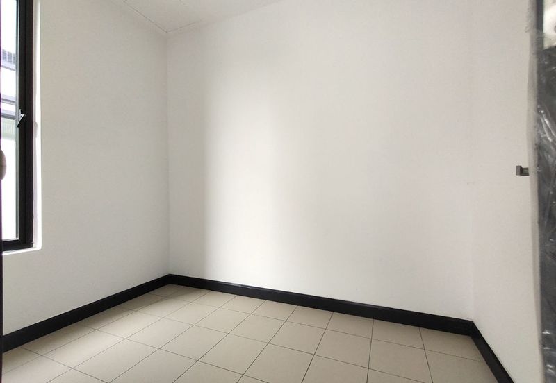 Hevea Elmina Gardens