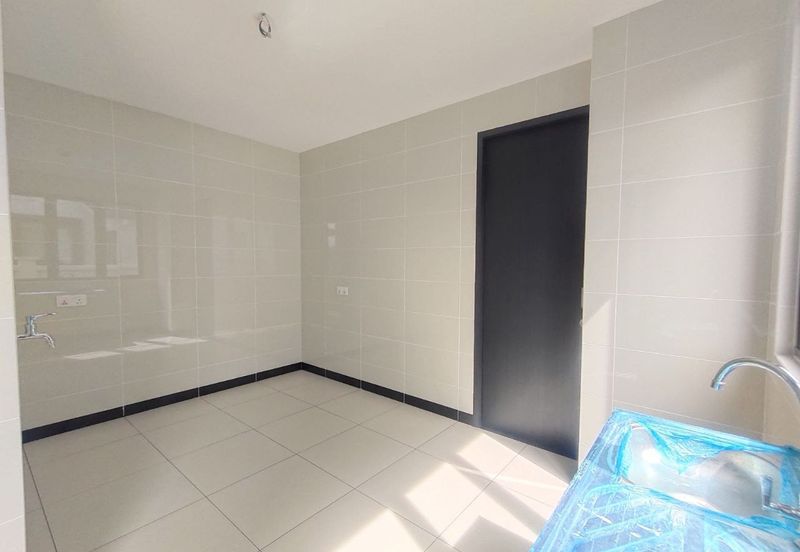 Hevea Elmina Gardens