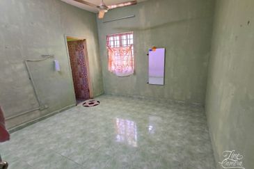 Persiaran Puncak Alam 1 